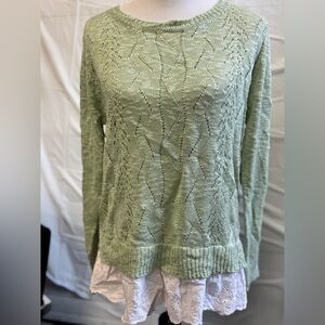 Women’s ODDY Light Green Sweater With Lace Trim Size Large Boutique Brand